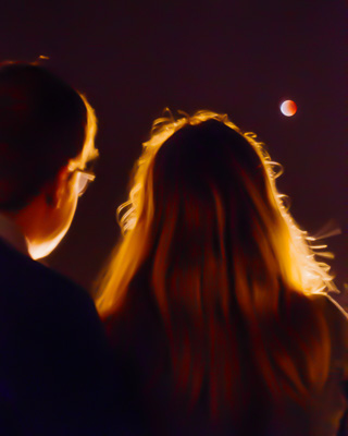 Dinda_Joe_Spain_LunarEclipse.jpg Dinda_Joe_Spain_LunarEclipse.jpg