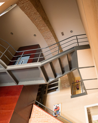 Werthmann_Don_GEO_SegoviaFoyer.jpg Werthmann_Don_GEO_SegoviaFoyer.jpg