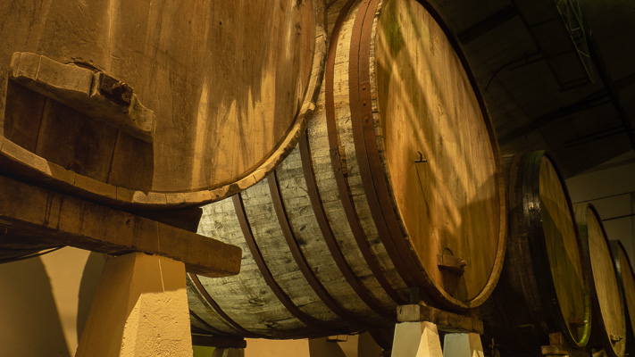 Werthmann_Don_Nava_CiderBarrels.jpg Werthmann_Don_Nava_CiderBarrels.jpg