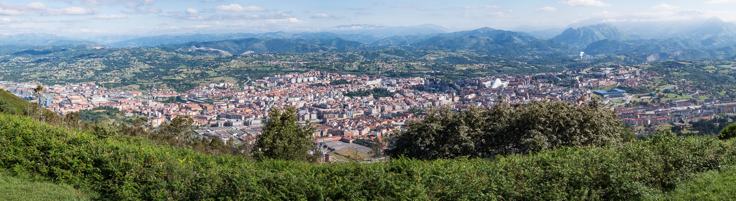 Werthmann_Don_Panoramic_Oviedo.jpg Werthmann_Don_Panoramic_Oviedo.jpg